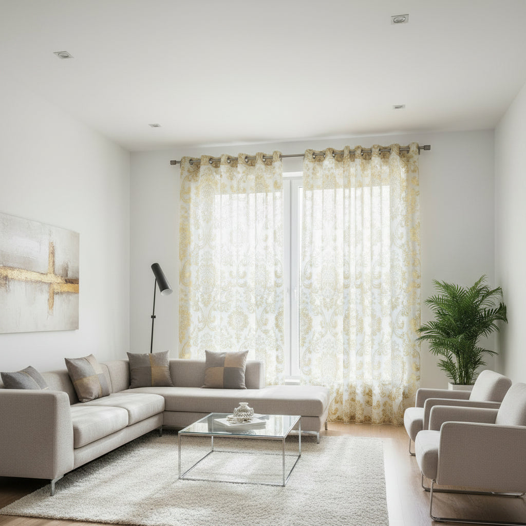 CORTINA DECORATIVA CON DISEÑOS EN DORADO 52" X 84"