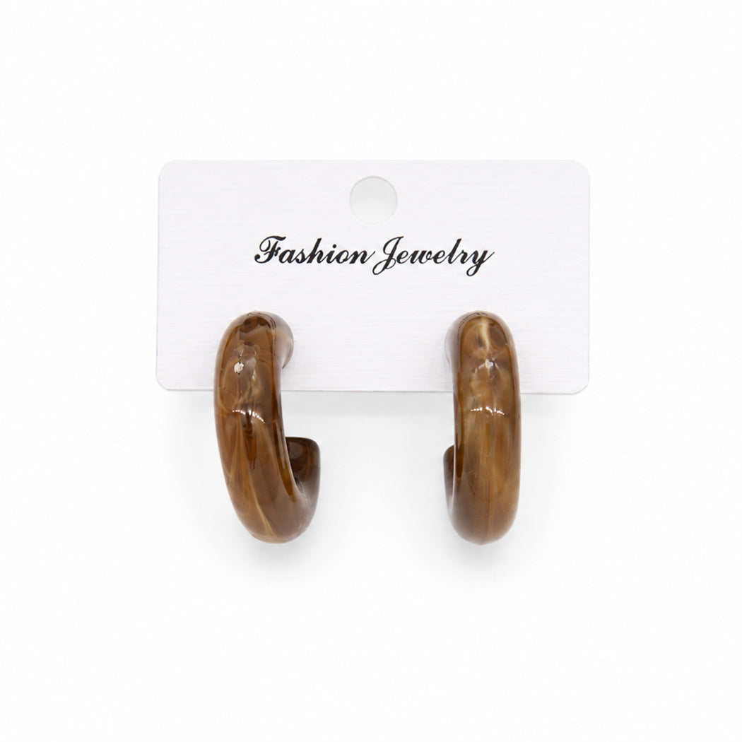 ARETES DE ARO EN RESINA MARRÓN