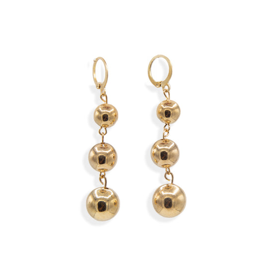 ARETES LARGOS DORADOS EN ESFERAS