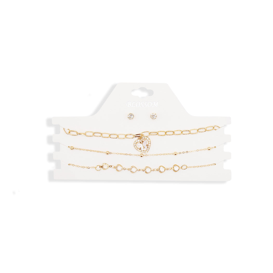 SET COLLAR DORADOS DIJE DE CORAZÓN
